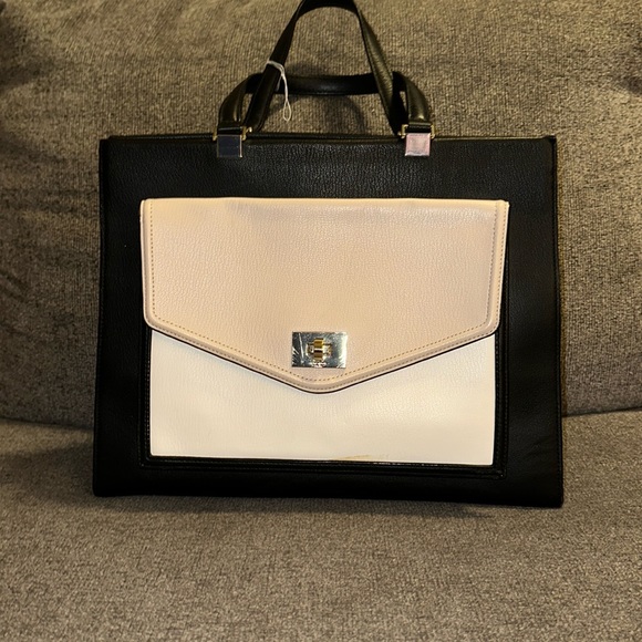 kate spade Handbags - Black Kate Spade Bag
